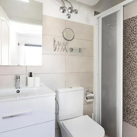 New Center Cristianos Appartement *
