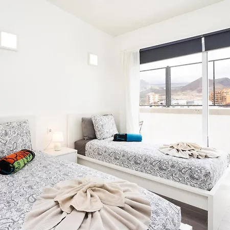 New Center Cristianos Appartement