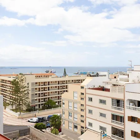 New Center Cristianos Apartman