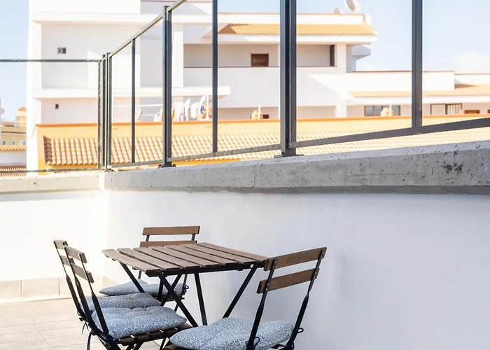 New Center Cristianos Apartman